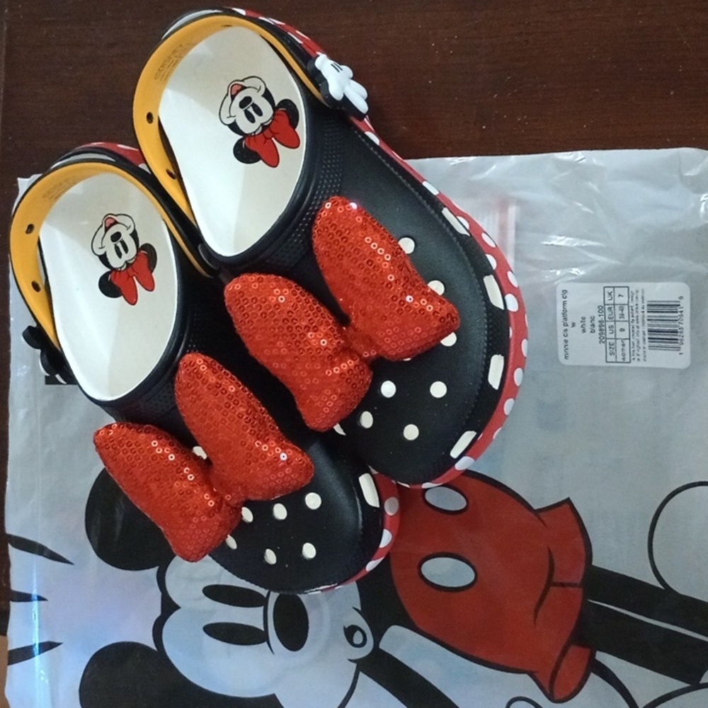 Disney Minnie Mouse Women's Platform Crocs- Black and Red